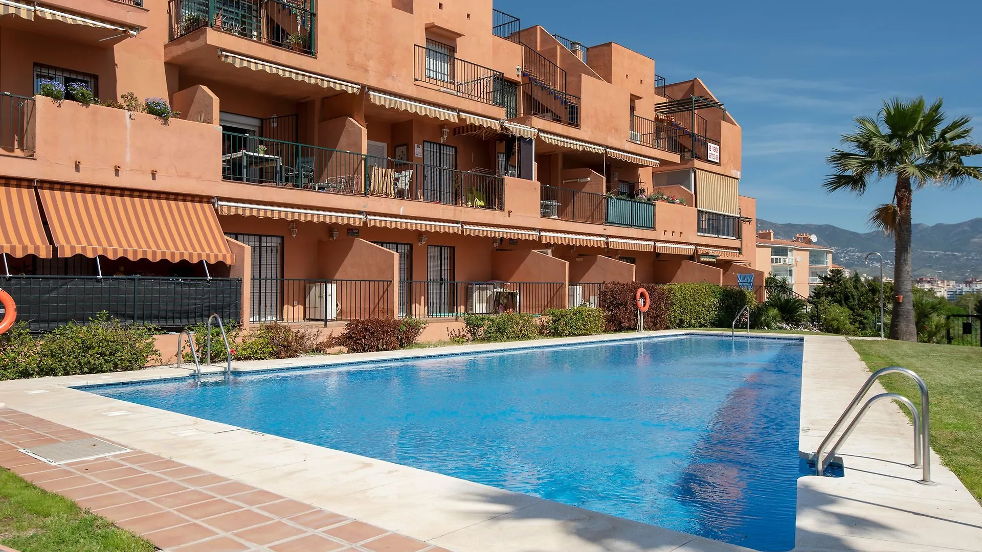 Cubo'S Apartamento Playa Castillo Sohail Fuengirola